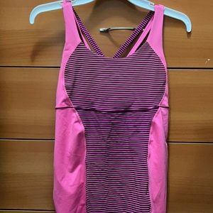 Lululemon tank